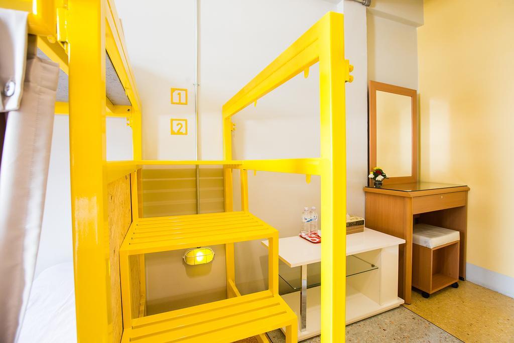 Cubic Bangkok Hostel Εξωτερικό φωτογραφία