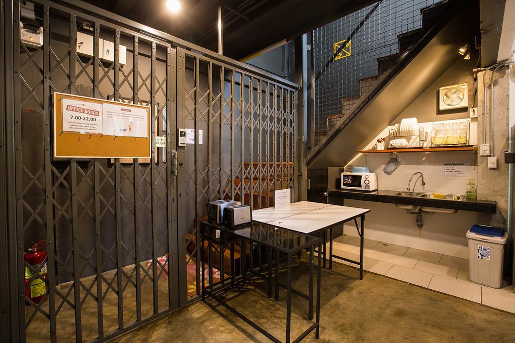 Cubic Bangkok Hostel Εξωτερικό φωτογραφία