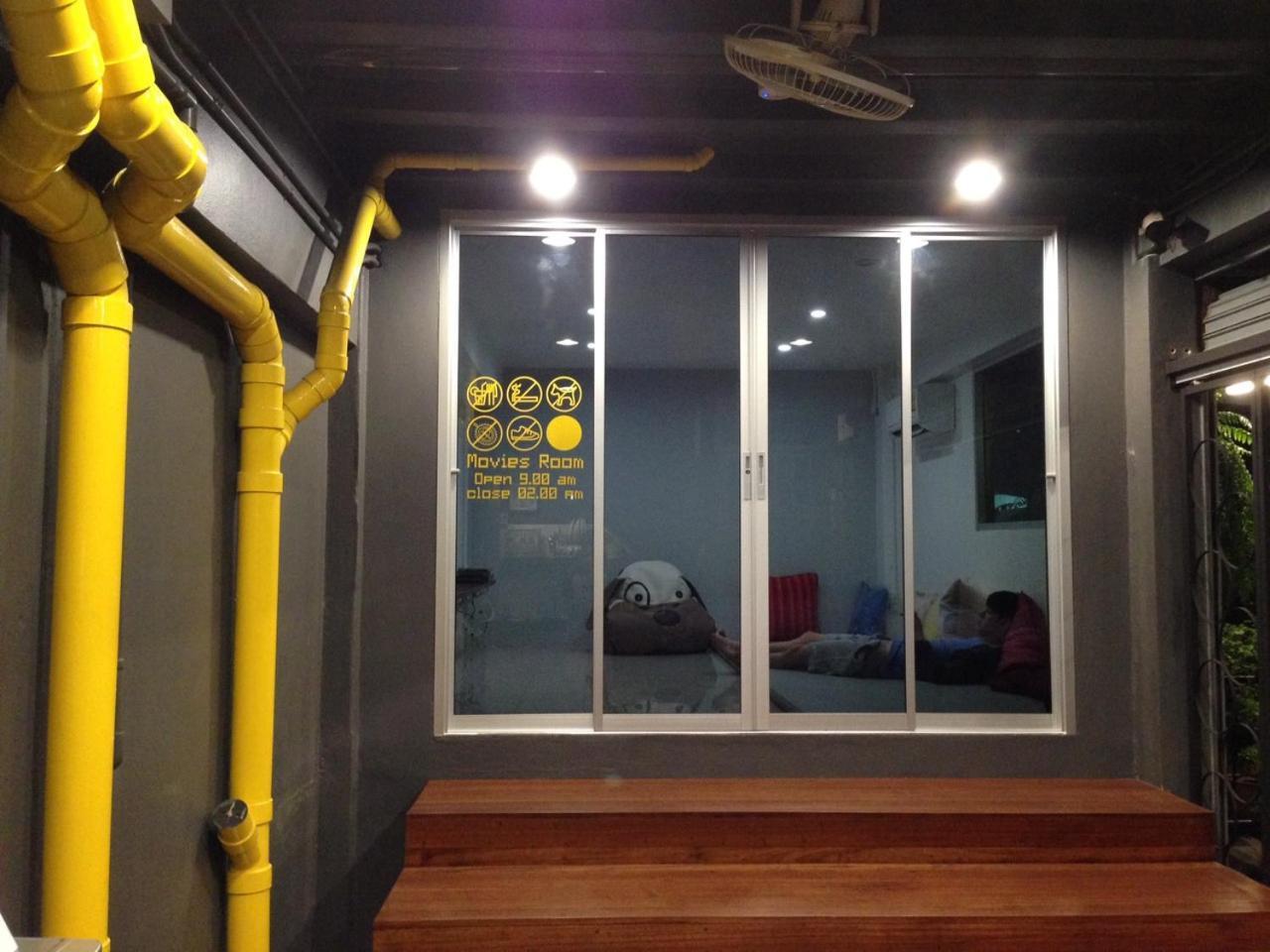 Cubic Bangkok Hostel Εξωτερικό φωτογραφία